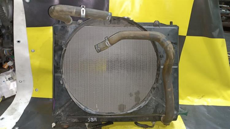 Радиатор основной Мицубиси Паджеро в Саратове 105204