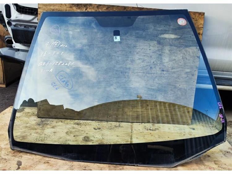 Лобовое стекло Хонда Фит в Саратове 255791